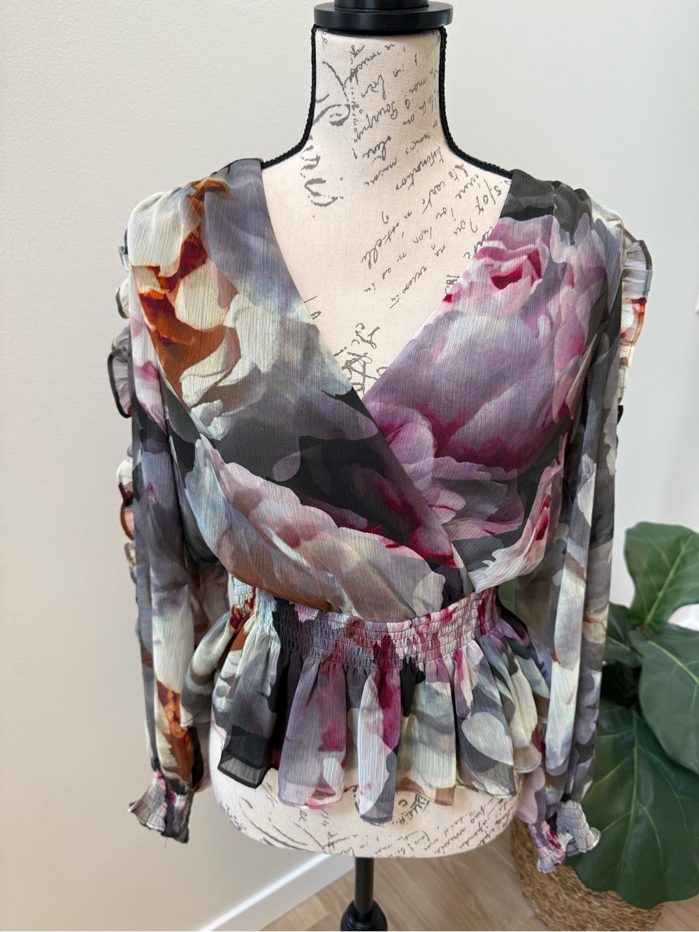 Floral Ruffle Peplum Blouse Sheer Chiffon Long Sleeve Express Size Medium